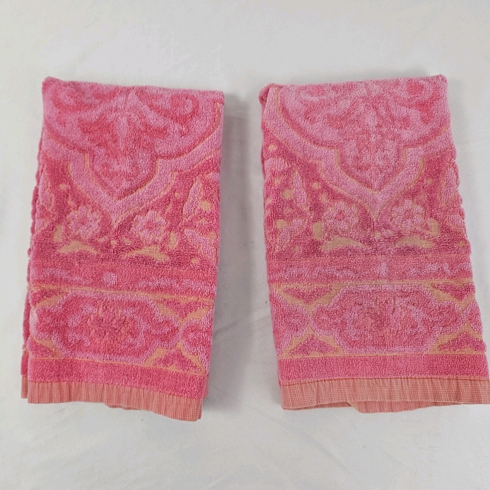 Vintage Hand Towel Pair MCM Pink Sculpted Medallion Hollywood Regency Bohemian